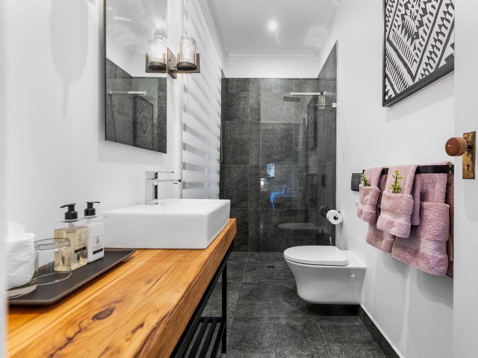Mediterranean Villa Guesthouse Cape Town Bilik gambar